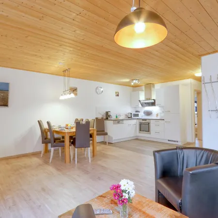 13 Σπίτι διακοπών *