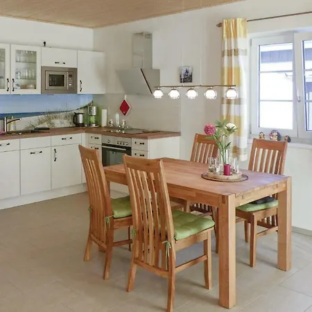 13 بيت للعطل Altefähr