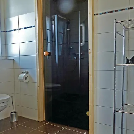 بيت للعطل 13 Altefähr