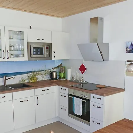 بيت للعطل 13